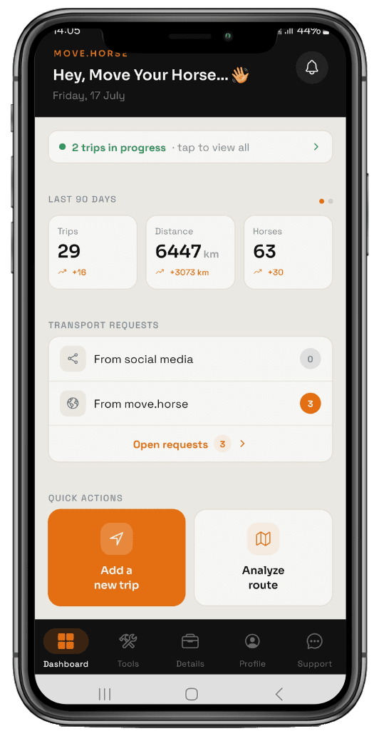 The move.horse app dashboard: trips in progress, 90-day totals, incoming transport requests, and quick actions.
